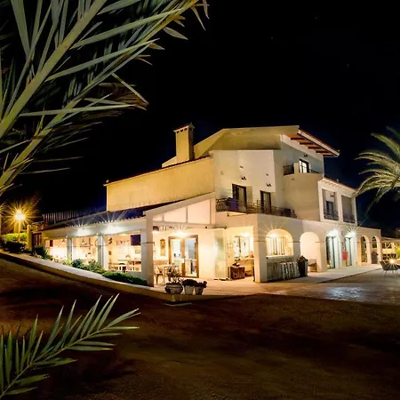 Hotel Camp El Planet *