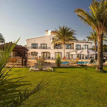 Camp El Planet ラルファス・デル・ピ