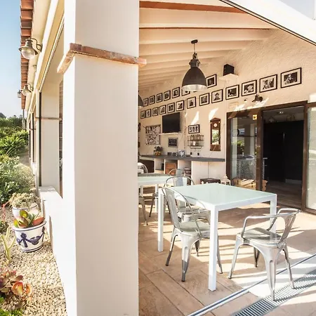 Camp El Planet ホテル