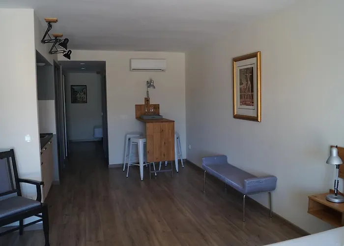 Hotel Camp El Planet *